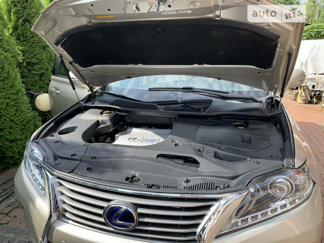 Бежевый Лексус РХ, объемом двигателя 3.5 л и пробегом 56 тыс. км за 25900 $, фото 28 на Automoto.ua