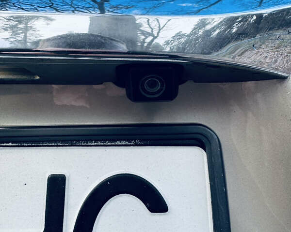 Бежевый Лексус РХ, объемом двигателя 3.5 л и пробегом 167 тыс. км за 19000 $, фото 24 на Automoto.ua