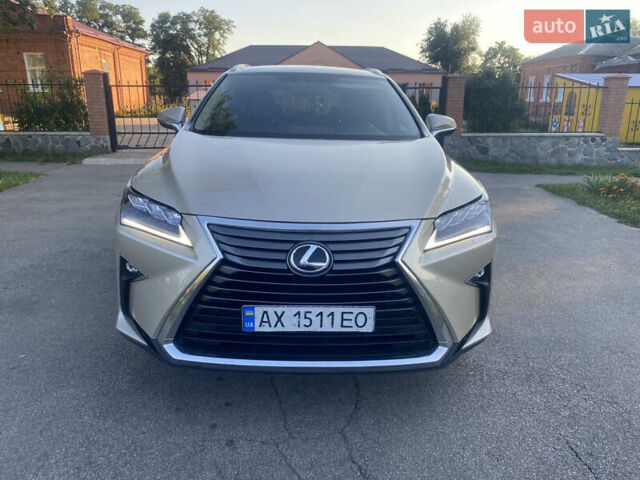 Бежевый Лексус РХ, объемом двигателя 2 л и пробегом 172 тыс. км за 28300 $, фото 2 на Automoto.ua