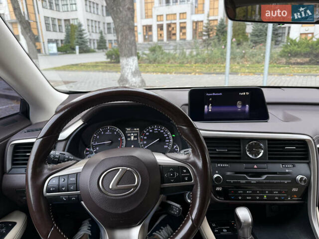 Лексус РХ 2016 у Харкові на Automoto.ua Бежевий Лексус РХ, об'ємом двигуна 2 л та пробігом 149 тис. км за 28100 $, фото 3 на Automoto.ua