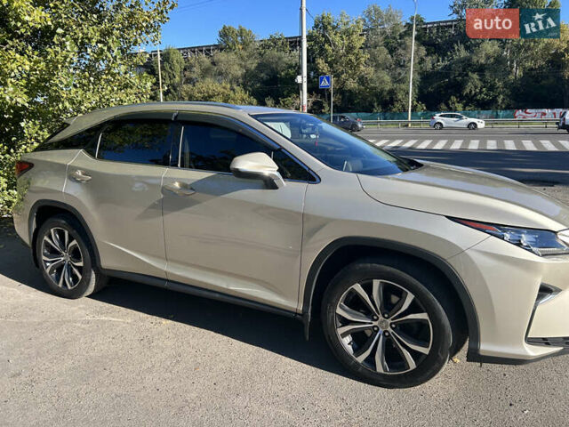 Бежевий Лексус РХ, об'ємом двигуна 2 л та пробігом 178 тис. км за 31000 $, фото 1 на Automoto.ua