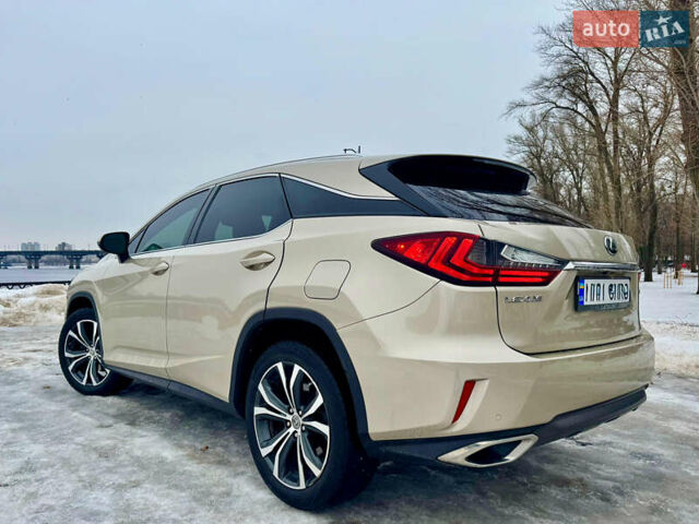 Бежевый Лексус РХ, объемом двигателя 3.46 л и пробегом 152 тыс. км за 29000 $, фото 3 на Automoto.ua