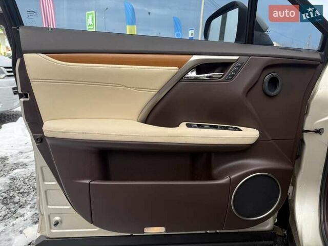 Бежевий Лексус РХ, об'ємом двигуна 3.46 л та пробігом 100 тис. км за 25000 $, фото 15 на Automoto.ua