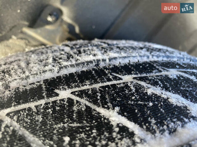 Бежевий Лексус РХ, об'ємом двигуна 2 л та пробігом 172 тис. км за 29500 $, фото 6 на Automoto.ua