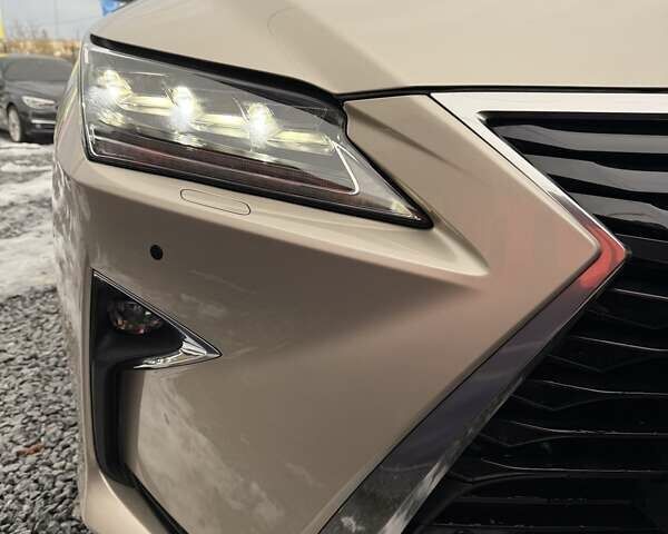 Бежевий Лексус РХ, об'ємом двигуна 3.46 л та пробігом 100 тис. км за 25000 $, фото 10 на Automoto.ua