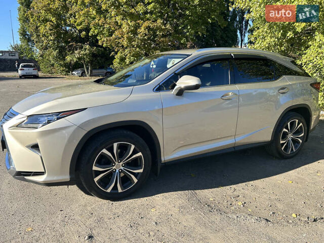 Бежевий Лексус РХ, об'ємом двигуна 2 л та пробігом 178 тис. км за 31000 $, фото 13 на Automoto.ua