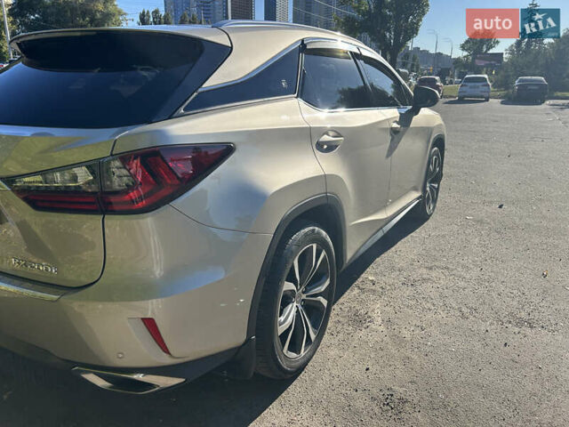 Бежевий Лексус РХ, об'ємом двигуна 2 л та пробігом 178 тис. км за 31000 $, фото 15 на Automoto.ua