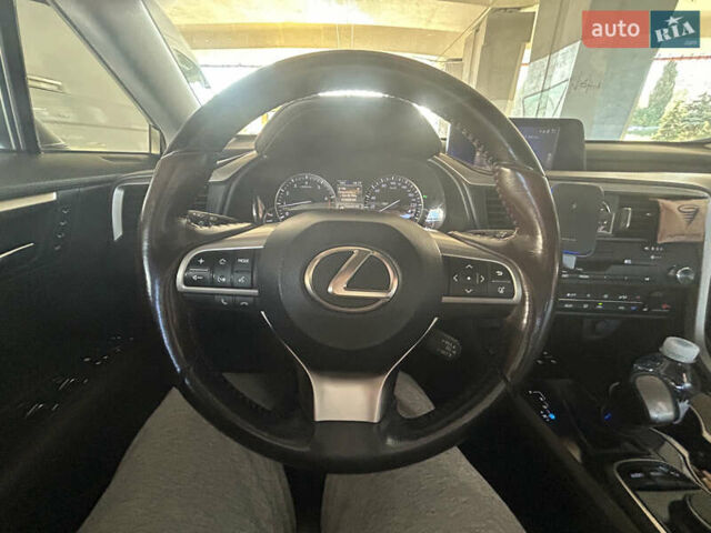 Бежевий Лексус РХ, об'ємом двигуна 2 л та пробігом 178 тис. км за 31000 $, фото 25 на Automoto.ua