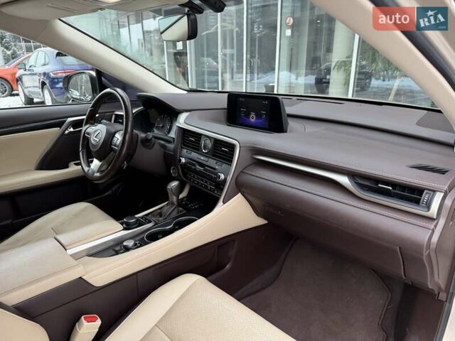 Бежевый Лексус РХ, объемом двигателя 2 л и пробегом 153 тыс. км за 26500 $, фото 22 на Automoto.ua