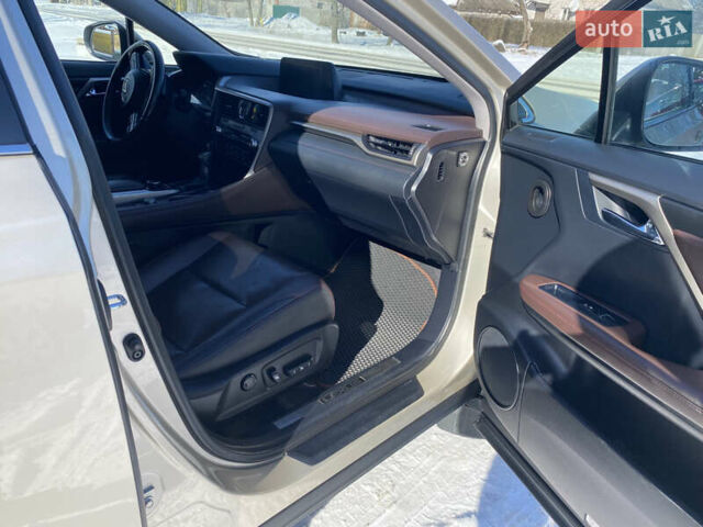 Бежевий Лексус РХ, об'ємом двигуна 2 л та пробігом 172 тис. км за 29500 $, фото 10 на Automoto.ua