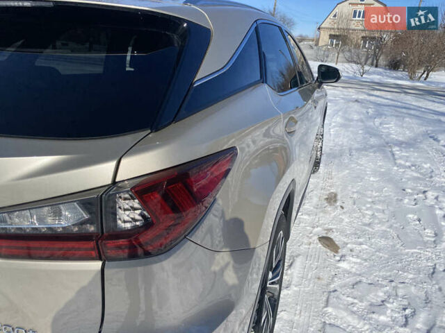 Бежевий Лексус РХ, об'ємом двигуна 2 л та пробігом 172 тис. км за 29500 $, фото 9 на Automoto.ua