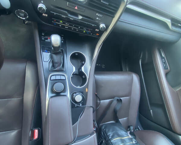 Лексус РХ 2016 в Красноград на Automoto.ua Бежевый Лексус РХ, объемом двигателя 2 л и пробегом 172 тыс. км за 29700 $, фото 24 на Automoto.ua