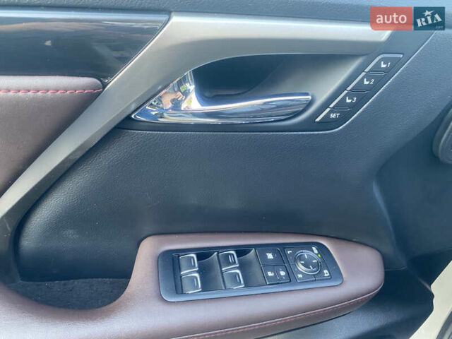 Бежевый Лексус РХ, объемом двигателя 2 л и пробегом 172 тыс. км за 28300 $, фото 22 на Automoto.ua