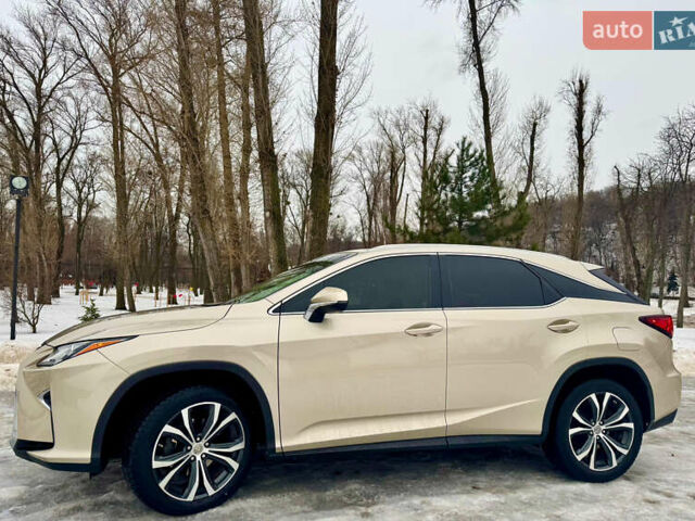 Бежевый Лексус РХ, объемом двигателя 3.46 л и пробегом 152 тыс. км за 29000 $, фото 5 на Automoto.ua