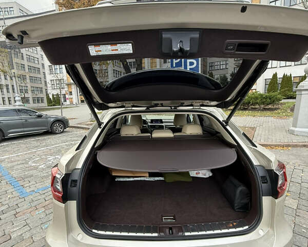 Лексус РХ 2016 у Харкові на Automoto.ua Бежевий Лексус РХ, об'ємом двигуна 2 л та пробігом 149 тис. км за 28100 $, фото 10 на Automoto.ua