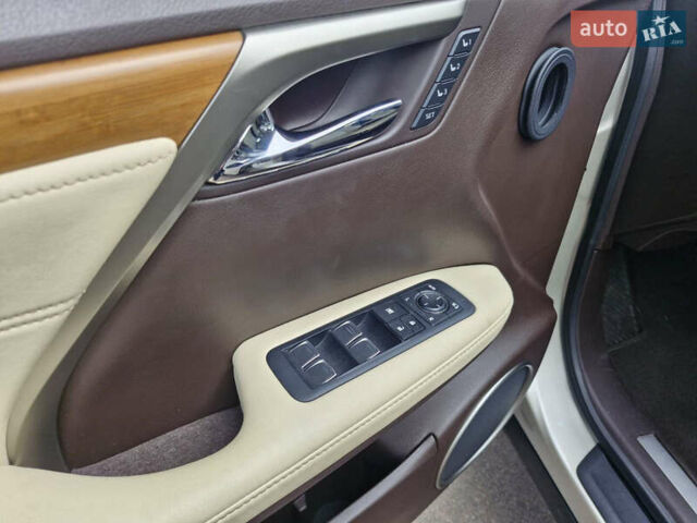 Бежевий Лексус РХ, об'ємом двигуна 3.5 л та пробігом 91 тис. км за 32900 $, фото 19 на Automoto.ua