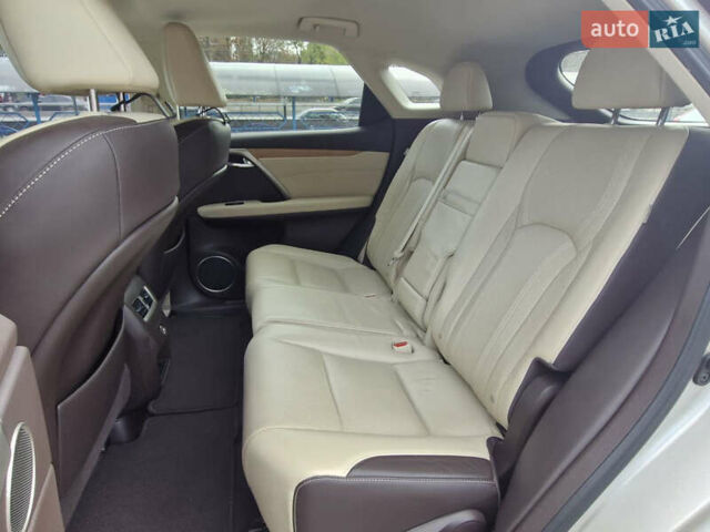 Бежевий Лексус РХ, об'ємом двигуна 3.5 л та пробігом 91 тис. км за 32900 $, фото 12 на Automoto.ua