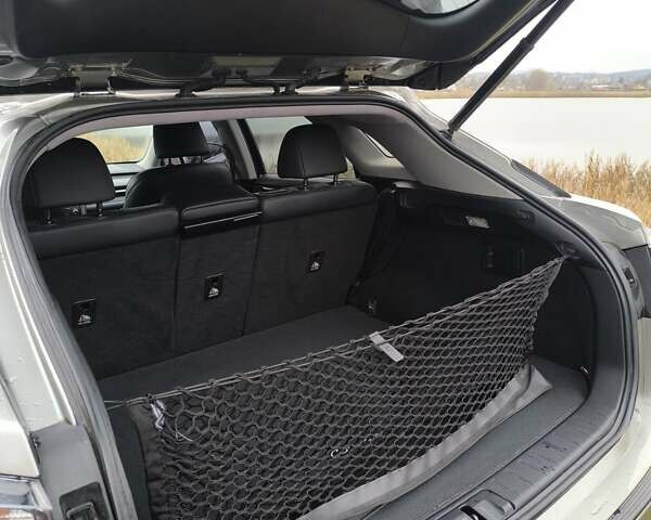 Бежевий Лексус РХ, об'ємом двигуна 3.46 л та пробігом 61 тис. км за 39800 $, фото 11 на Automoto.ua