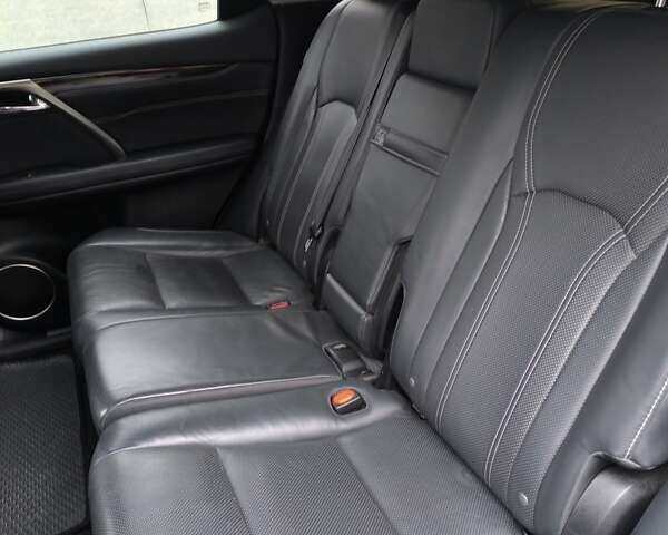 Бежевий Лексус РХ, об'ємом двигуна 3.46 л та пробігом 61 тис. км за 39800 $, фото 6 на Automoto.ua