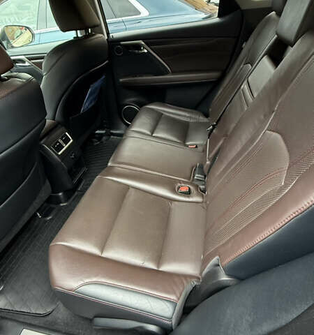 Бежевий Лексус РХ, об'ємом двигуна 3.46 л та пробігом 80 тис. км за 40500 $, фото 6 на Automoto.ua