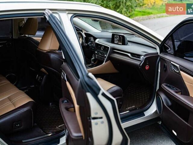 Бежевый Лексус РХ, объемом двигателя 3.46 л и пробегом 78 тыс. км за 37750 $, фото 26 на Automoto.ua