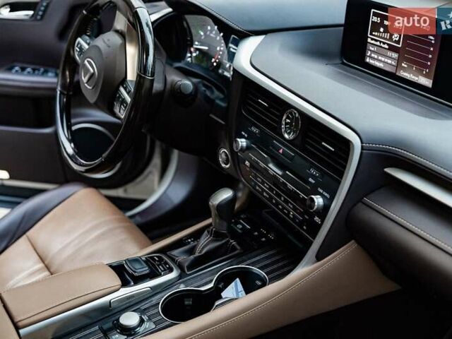 Бежевый Лексус РХ, объемом двигателя 3.46 л и пробегом 78 тыс. км за 37750 $, фото 25 на Automoto.ua