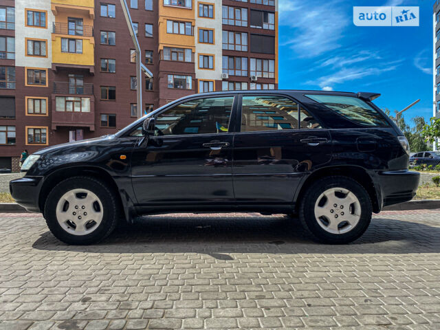 Черный Лексус РХ, объемом двигателя 3 л и пробегом 300 тыс. км за 7500 $, фото 5 на Automoto.ua