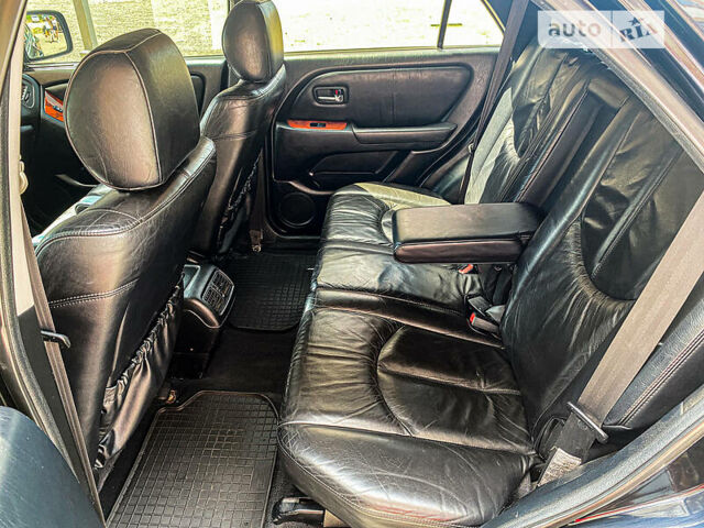 Черный Лексус РХ, объемом двигателя 3 л и пробегом 300 тыс. км за 7500 $, фото 18 на Automoto.ua