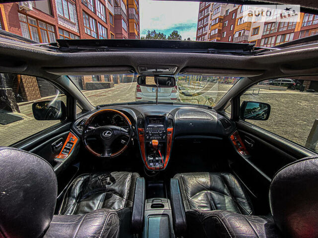 Черный Лексус РХ, объемом двигателя 3 л и пробегом 300 тыс. км за 7500 $, фото 27 на Automoto.ua