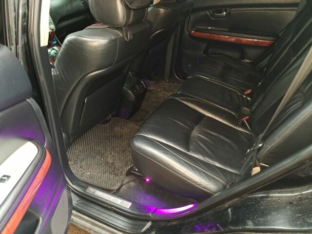 Черный Лексус РХ, объемом двигателя 3.3 л и пробегом 336 тыс. км за 9500 $, фото 5 на Automoto.ua