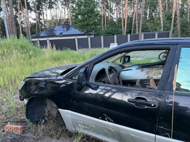 Черный Лексус РХ, объемом двигателя 3 л и пробегом 250 тыс. км за 1200 $, фото 9 на Automoto.ua