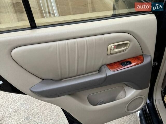 Черный Лексус РХ, объемом двигателя 3 л и пробегом 430 тыс. км за 6200 $, фото 13 на Automoto.ua