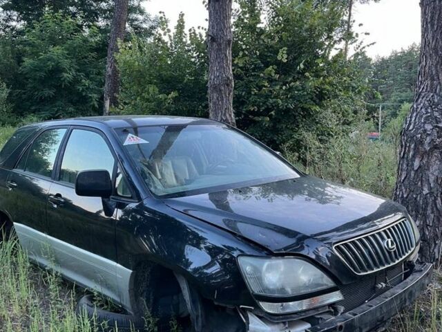 Черный Лексус РХ, объемом двигателя 3 л и пробегом 250 тыс. км за 1200 $, фото 2 на Automoto.ua