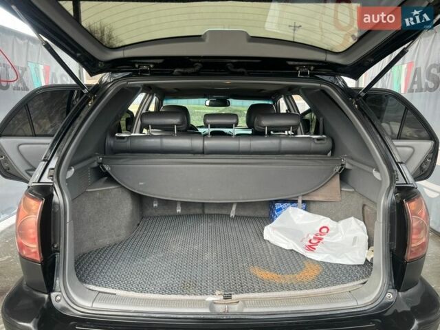 Черный Лексус РХ, объемом двигателя 3 л и пробегом 300 тыс. км за 4999 $, фото 26 на Automoto.ua