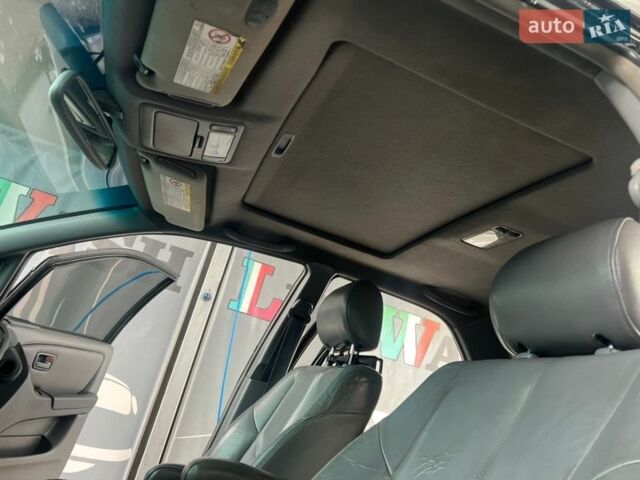 Черный Лексус РХ, объемом двигателя 3 л и пробегом 300 тыс. км за 4999 $, фото 30 на Automoto.ua