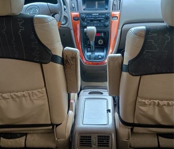 Чорний Лексус РХ, об'ємом двигуна 3 л та пробігом 200 тис. км за 4777 $, фото 7 на Automoto.ua