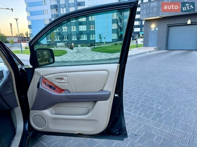 Чорний Лексус РХ, об'ємом двигуна 3 л та пробігом 310 тис. км за 5600 $, фото 38 на Automoto.ua