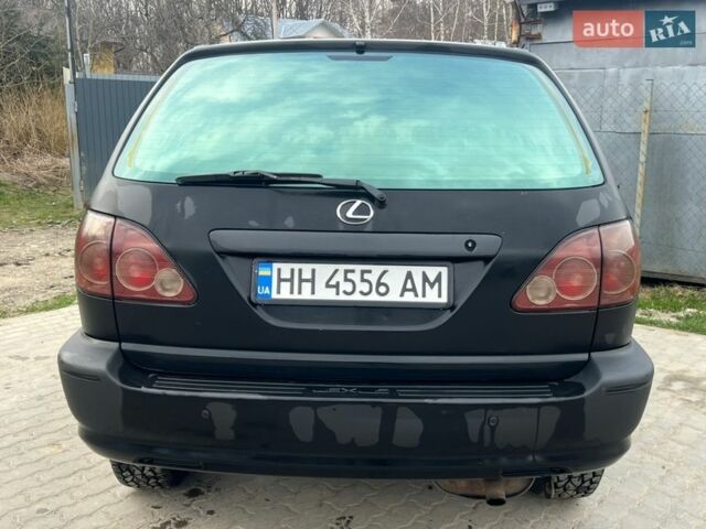 Черный Лексус РХ, объемом двигателя 3 л и пробегом 300 тыс. км за 4999 $, фото 20 на Automoto.ua