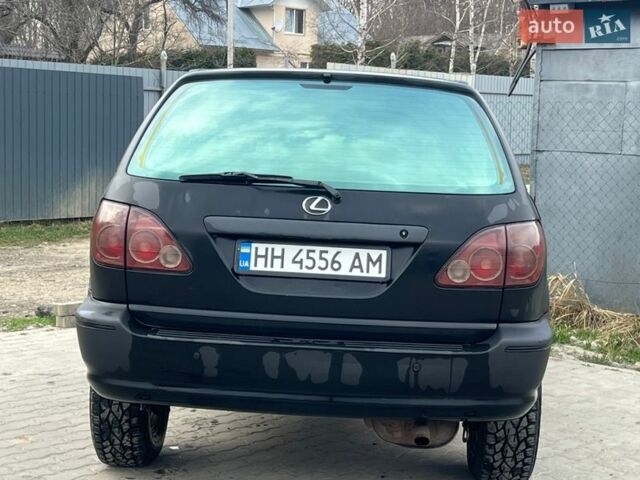Черный Лексус РХ, объемом двигателя 3 л и пробегом 300 тыс. км за 4999 $, фото 17 на Automoto.ua
