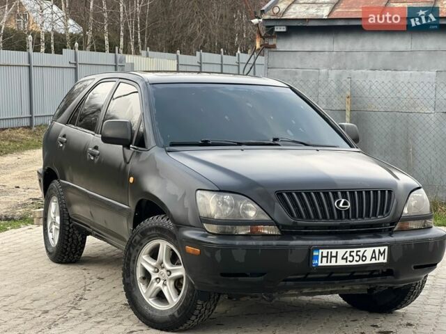 Черный Лексус РХ, объемом двигателя 3 л и пробегом 300 тыс. км за 4999 $, фото 4 на Automoto.ua