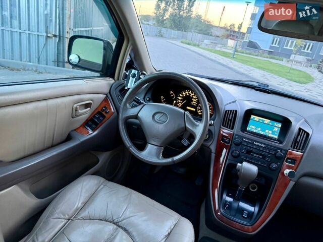 Чорний Лексус РХ, об'ємом двигуна 3 л та пробігом 310 тис. км за 5600 $, фото 63 на Automoto.ua