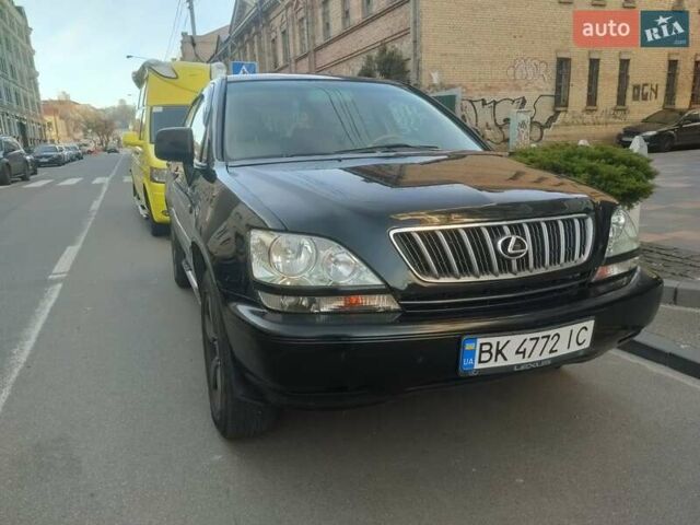 Черный Лексус РХ, объемом двигателя 3 л и пробегом 350 тыс. км за 6200 $, фото 4 на Automoto.ua