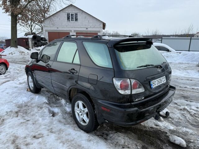 Черный Лексус РХ, объемом двигателя 3 л и пробегом 250 тыс. км за 3800 $, фото 3 на Automoto.ua