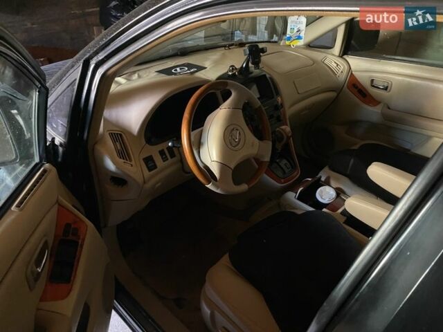 Черный Лексус РХ, объемом двигателя 3 л и пробегом 500 тыс. км за 6500 $, фото 2 на Automoto.ua