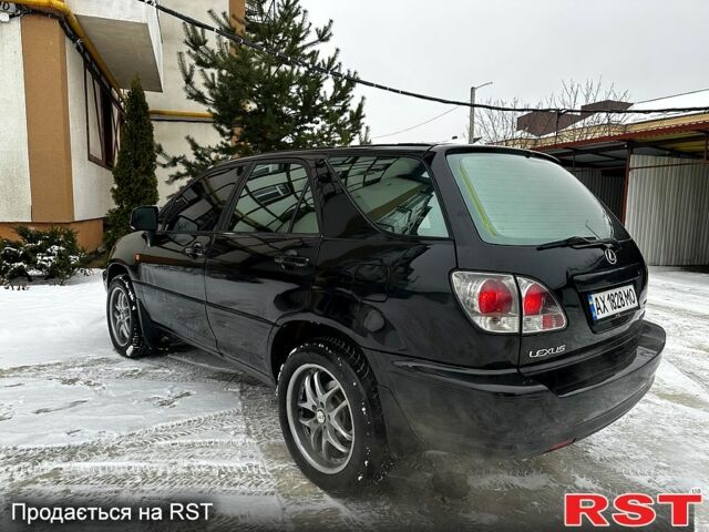Черный Лексус РХ, объемом двигателя 3 л и пробегом 398 тыс. км за 5999 $, фото 8 на Automoto.ua
