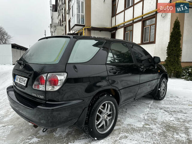 Чорний Лексус РХ, об'ємом двигуна 3 л та пробігом 397 тис. км за 6200 $, фото 16 на Automoto.ua