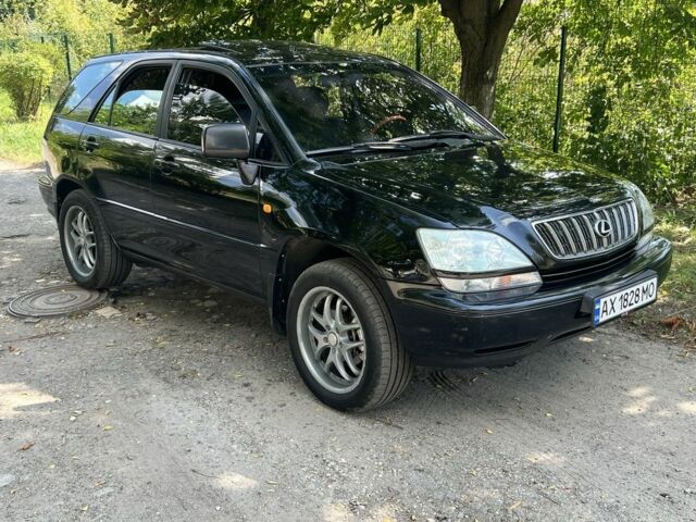 Черный Лексус РХ, объемом двигателя 3 л и пробегом 400 тыс. км за 7500 $, фото 2 на Automoto.ua