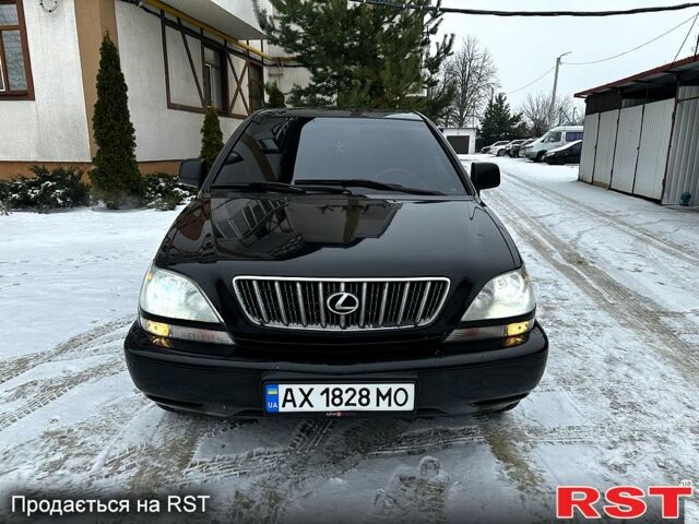 Черный Лексус РХ, объемом двигателя 3 л и пробегом 398 тыс. км за 5999 $, фото 5 на Automoto.ua