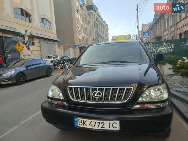 Черный Лексус РХ, объемом двигателя 3 л и пробегом 350 тыс. км за 6200 $, фото 1 на Automoto.ua