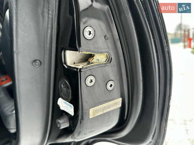 Чорний Лексус РХ, об'ємом двигуна 3 л та пробігом 397 тис. км за 6200 $, фото 23 на Automoto.ua